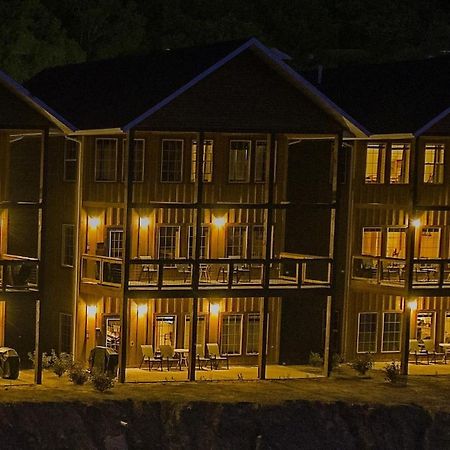 Keweenaw Waters Resort Houghton Eksteriør bilde