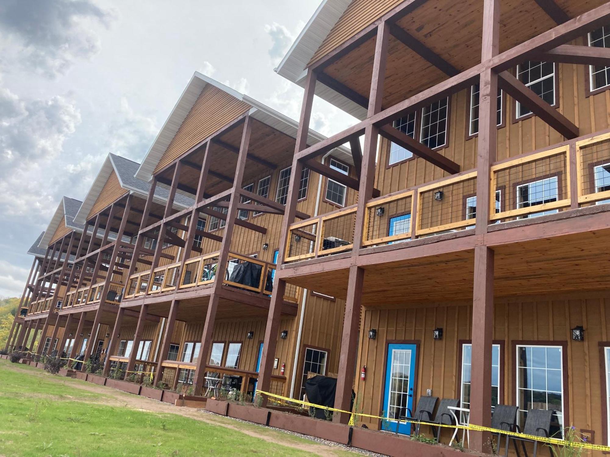 Keweenaw Waters Resort Houghton Eksteriør bilde