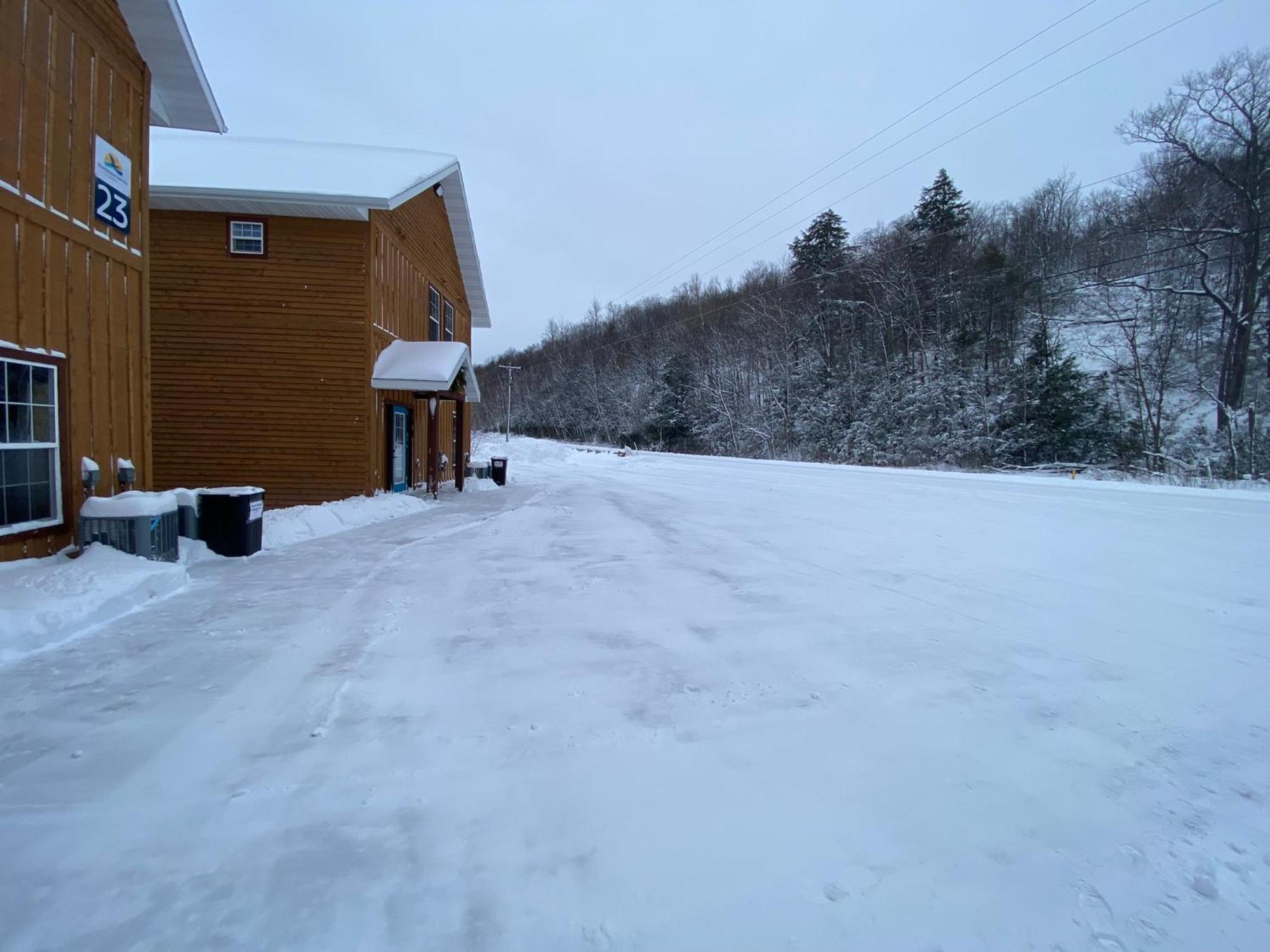 Keweenaw Waters Resort Houghton Eksteriør bilde
